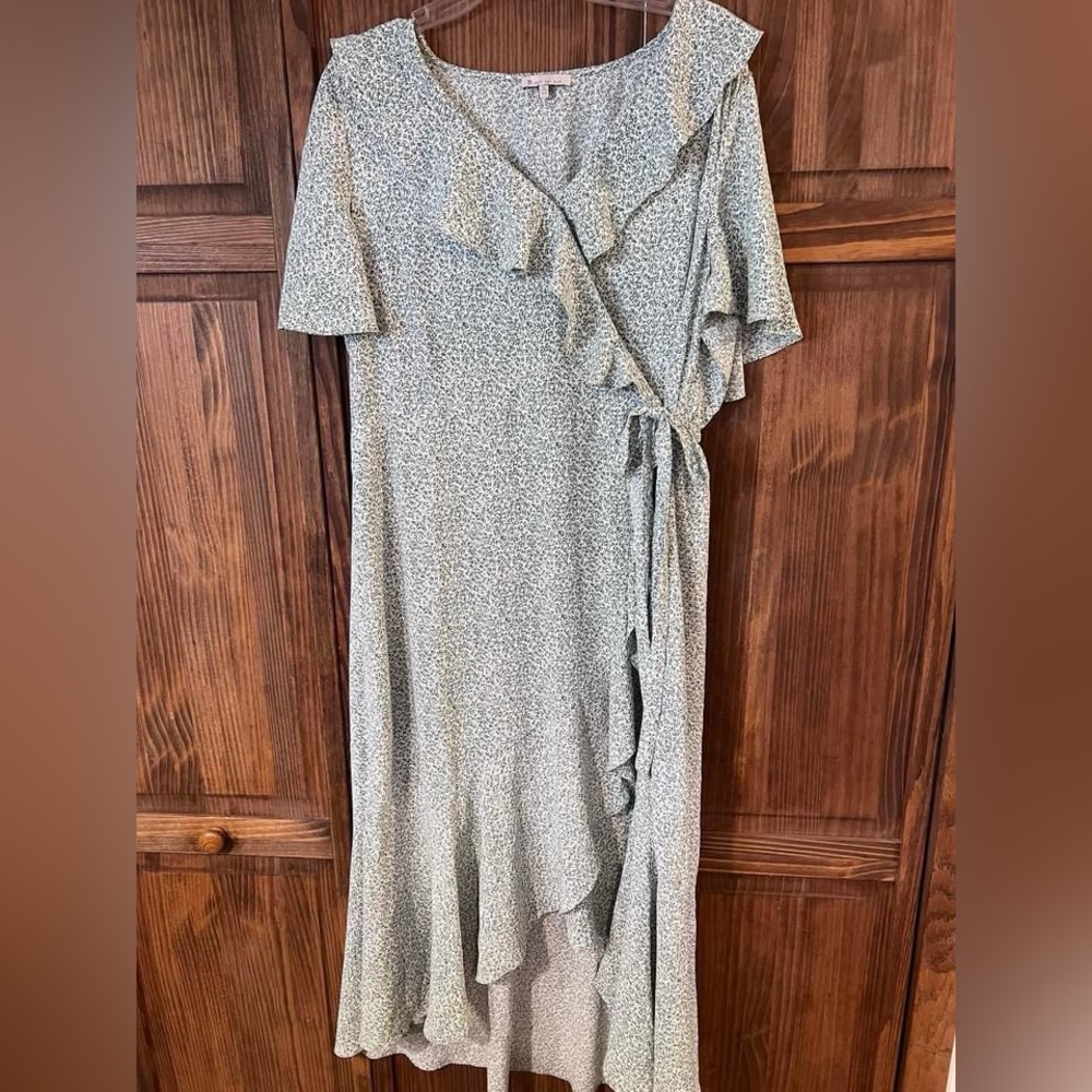 Floral Wrap Style Boutique Dress